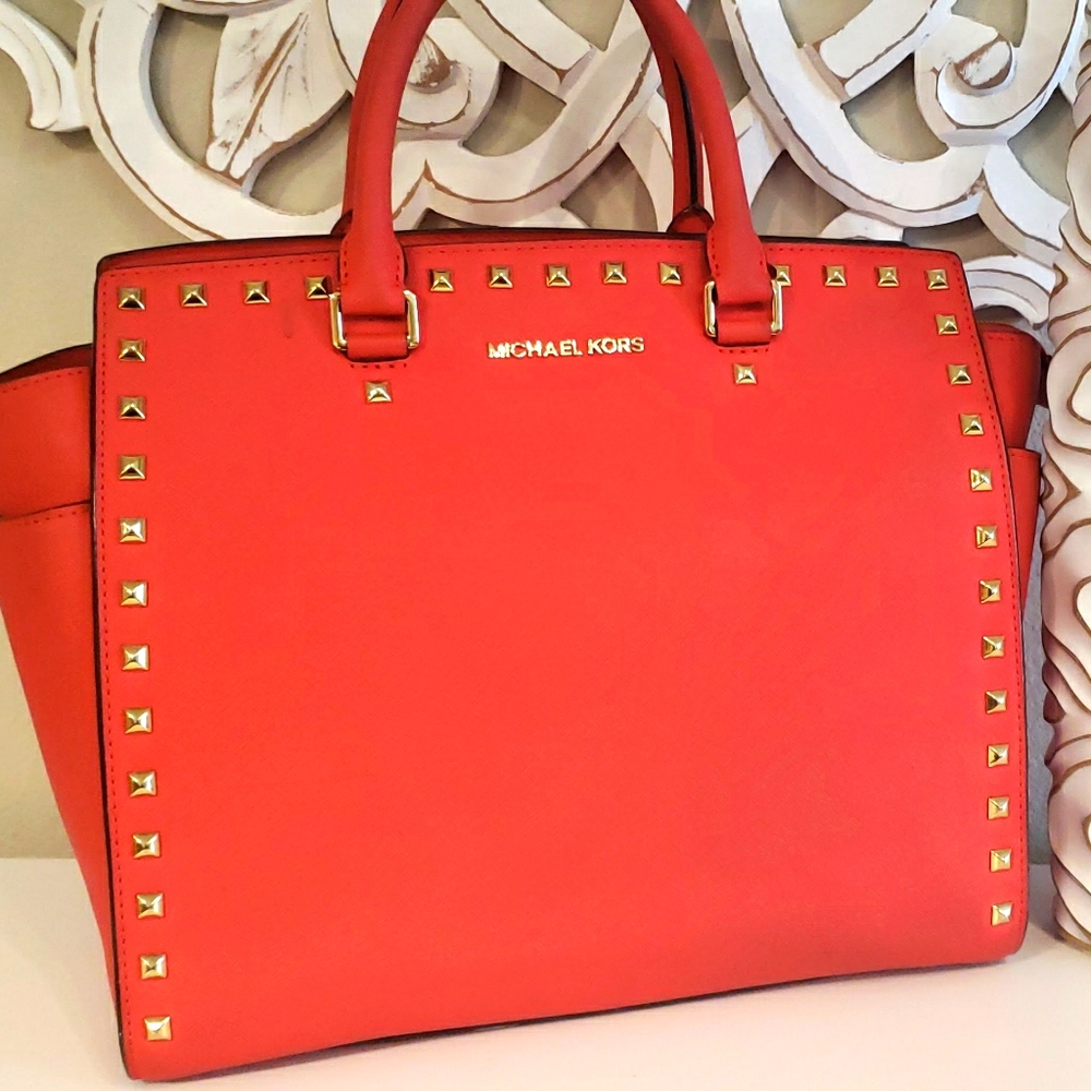 Michael Kors Large Selma Studded Handbag